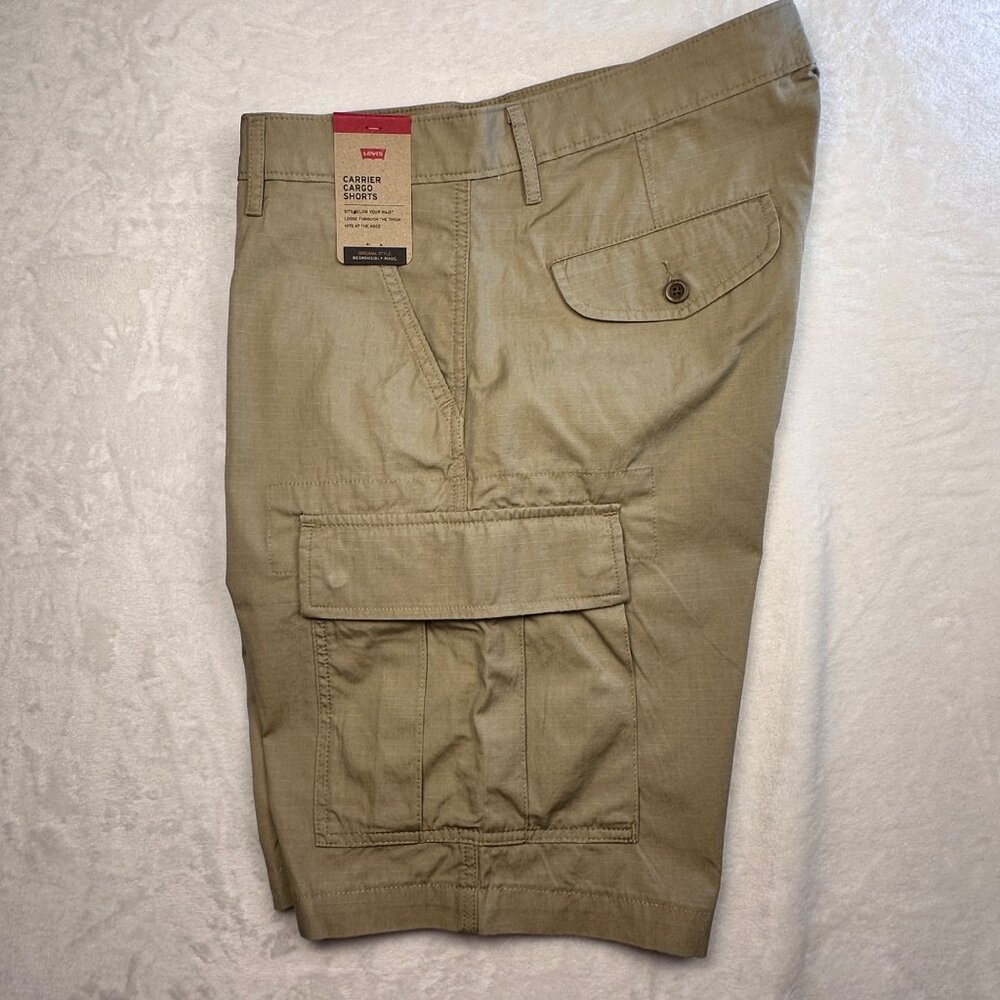 Levi's Carrier Mens Cargo Shorts Sz 34 Loose Fit Khaki NWT Outdoors casual - Picture 9 of 11